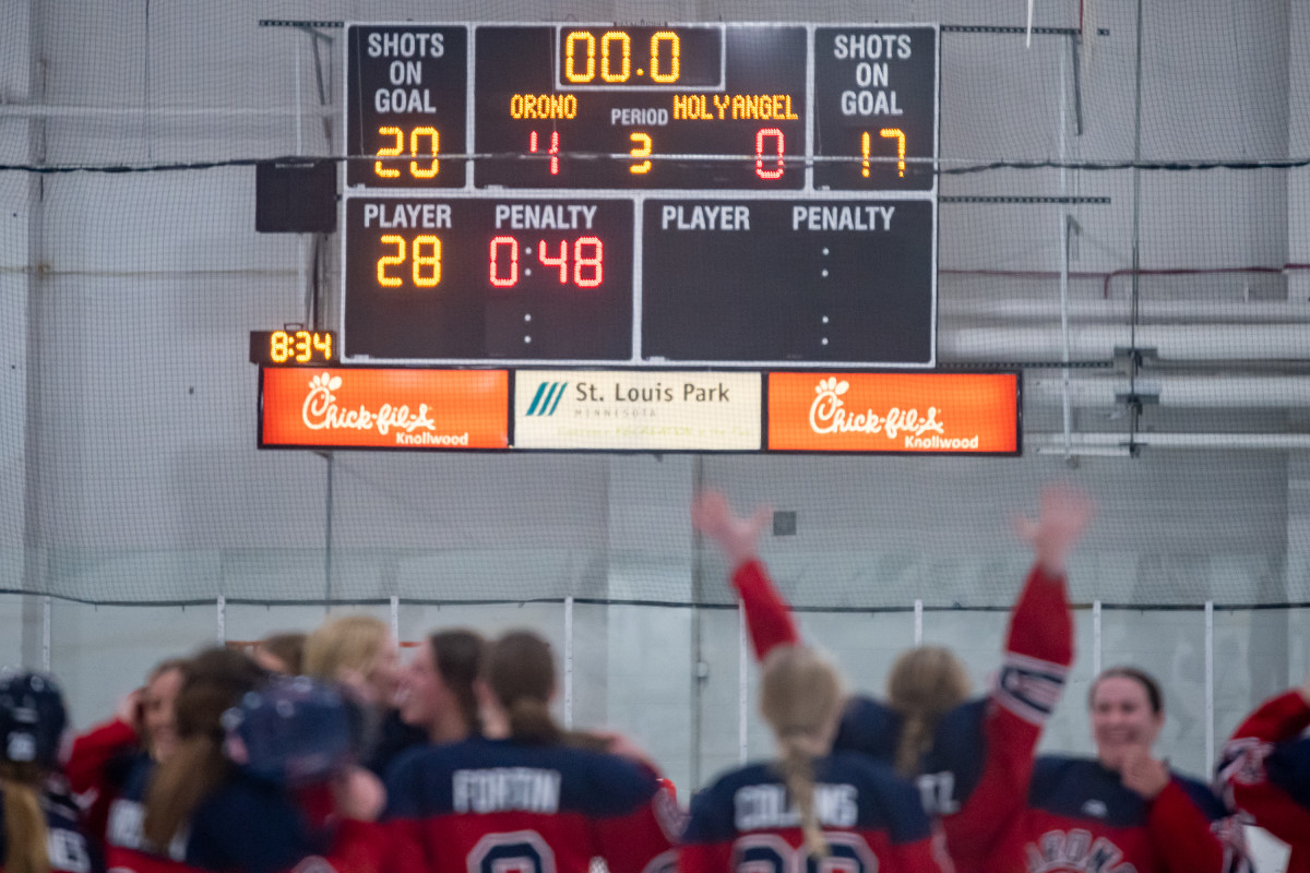 Orono girls vs Holy Angels Feb17-23 Earl Ebensteiner50